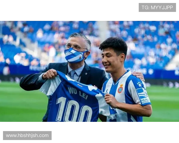 上海足球队近期状态分析与表现评估大满贯点评